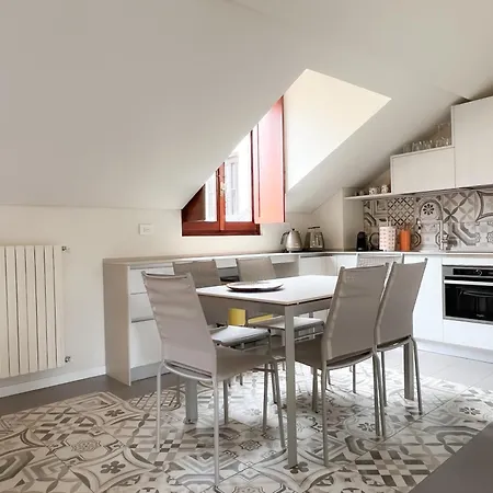 Appartement Comecasa 10 Minutes Walk From Duomo 2 Bedroom *