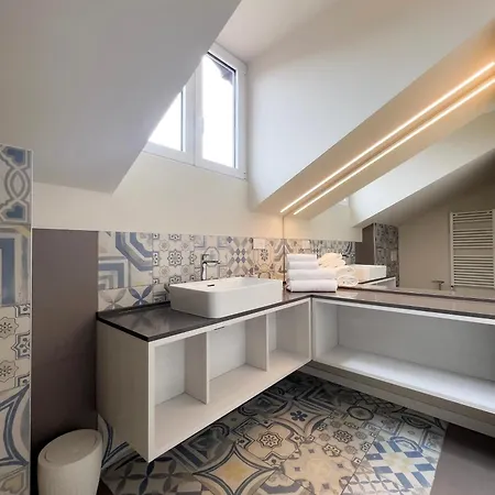Comecasa 10 Minutes Walk From Duomo 2 Bedroom Appartement