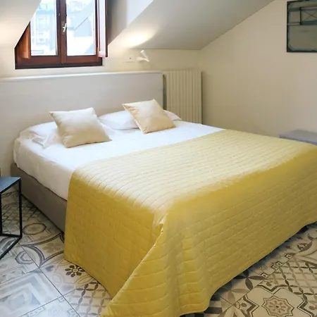 Comecasa 10 Minutes Walk From Duomo 2 Bedroom * Milaan